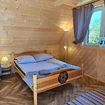 Apartman Eco Z Duzym Ogrodem *